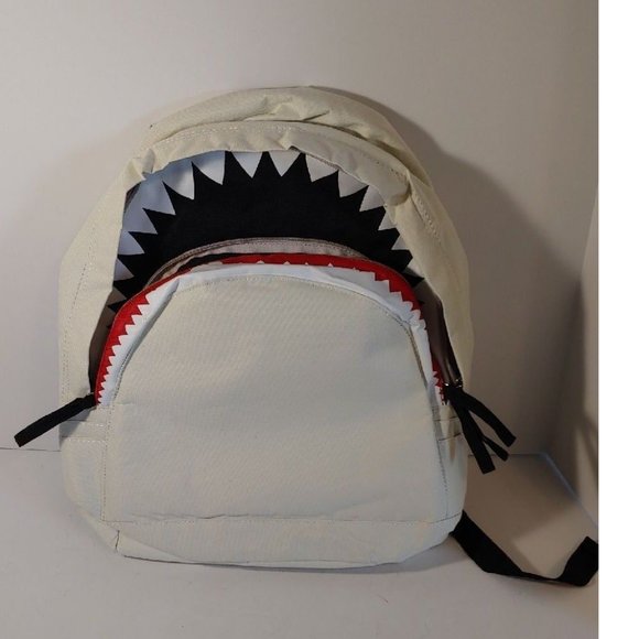 No brand / Not sure Other - NEW Big Mouth White Shark Backpack